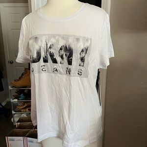 DKNY Tshirt